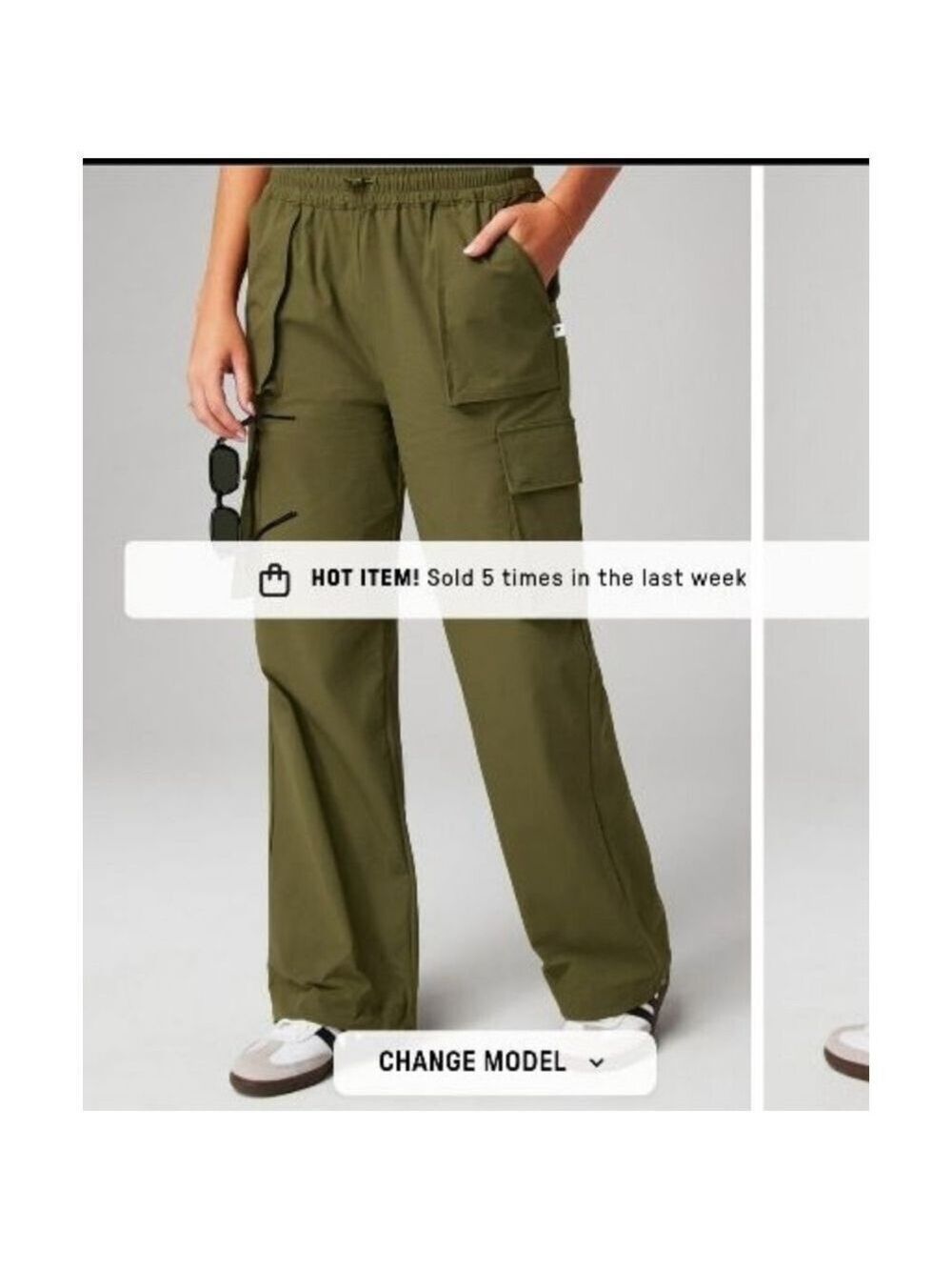 Women's Fabletics Olive Green Wide Leg Heights Cargo Pants Size L - Picture 2 of 11